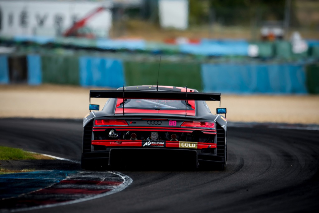 Sebastian Øgaard sikrede dobbelt podium på Magny-Cours
(Foto: SRO Motorsports Group)